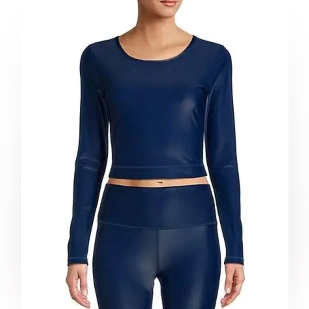 NEW Womens Antonio Melani Active Crew Neck Luminous Long Sleeve Crop Top $68